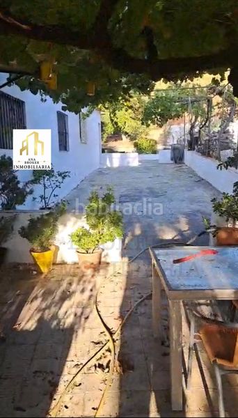 Foto c8436b6f-b7b6-4300-8e94-da95364c9243. Masia amb piscina a Arriate