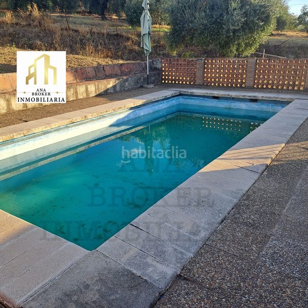 Foto c8948e7c-39b2-469d-b136-317838c9a760. Masia amb piscina a Arriate