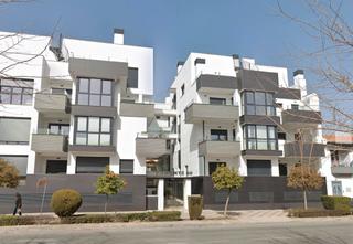 Location Appartement  Avenida de poniente. Magnifico a estrenar armilla metro
