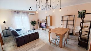 Rent Flat  Calle san ignacio. Magnifico piso/atico precioso maracena metro