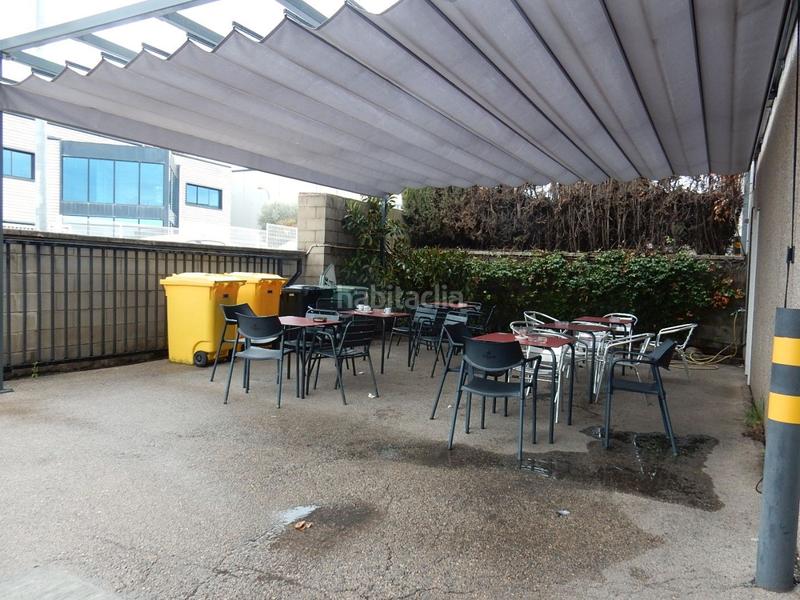 Foto f00ea0ef-755b-42a6-9416-1de2ccb161ca. Local comercial amb calefacció a Zona Industrial Rubí