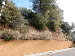 Terreny residencial a Castellnou-Can Mir-Can Sol�. Buena comunicaci�n