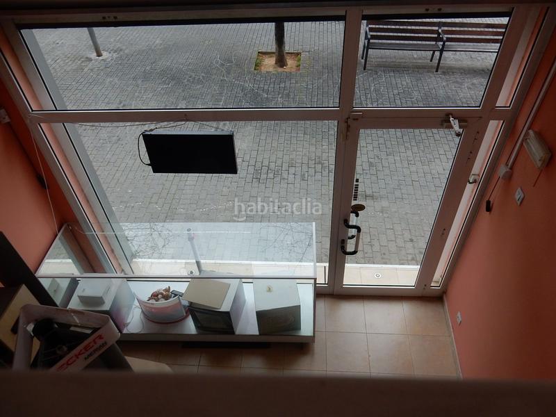 Foto 2d9b4ed8-0ffc-4c3f-b5aa-d08fefe1529b. Business premise with heating in Mercat Rubí