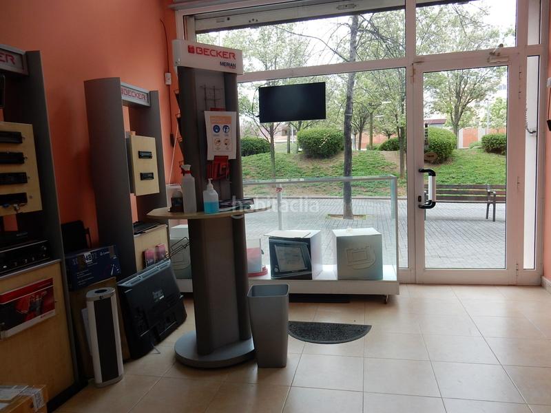 Foto 93264997-445f-4626-9f45-3074c815c2d8. Business premise with heating in Mercat Rubí