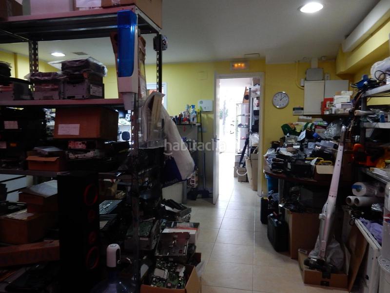 Foto f295a54d-be59-42a0-ad60-64b65a6989c9. Business premise with heating in Mercat Rubí