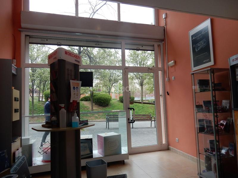 Foto 9d691d0b-fb41-48a9-bab2-c9e45e0b08e2. Geschäftsraum mit heizung in Mercat Rubí