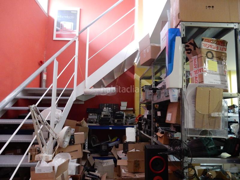 Foto 4ba202ee-4d67-40cb-b634-c86e3a228d28. Local comercial en Mercat Rubí