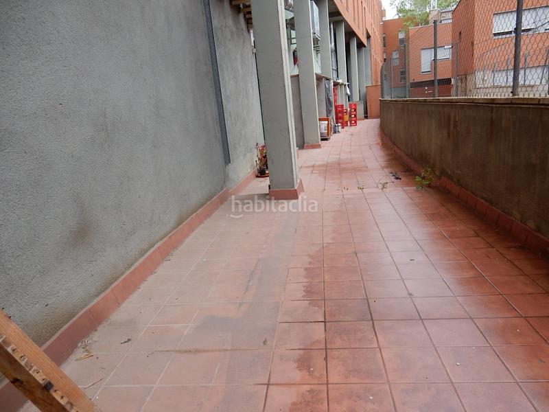 Foto 51f110ea-bcf6-4289-84bf-cfbfc6b47c23. Local comercial en Mercat Rubí