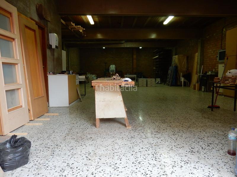 Foto 65542c59-f969-4e52-8c19-5f6033edcce4. Local commercial dans Ca n´Oriol Rubí