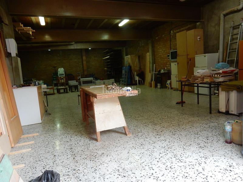 Foto dffdcef6-9f17-42a9-adc0-f2d139822f18. Local commercial dans Ca n´Oriol Rubí