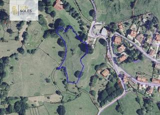 Propriété à Reocín. Terreno en villapresente