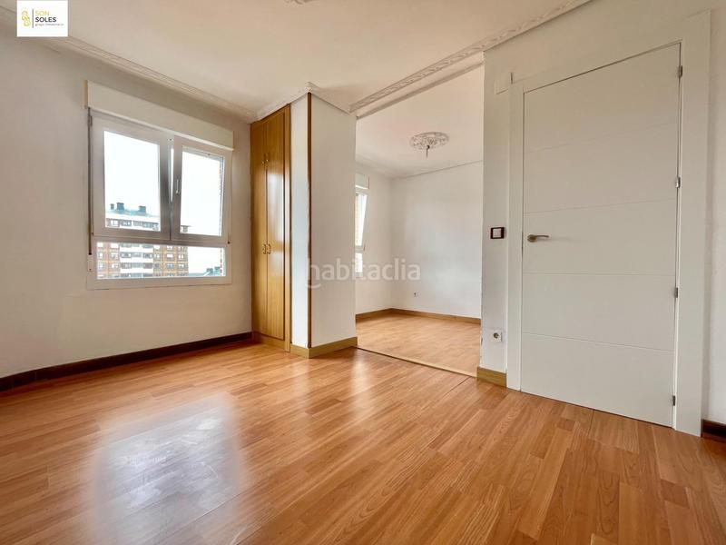 Foto 0a271963-a4ef-41d8-95de-92b3360c18d1. Piso buen piso con trastero en Alisal - San Román Santander