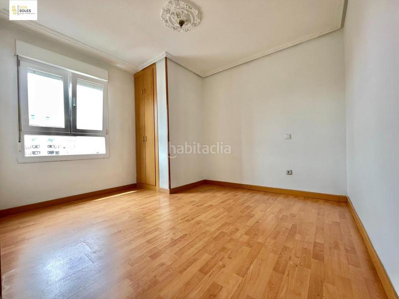 Foto e422bb59-fa5d-4ce4-8fb4-63ce9081c403. Piso buen piso con trastero en Alisal - San Román Santander