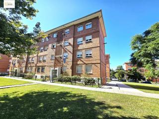 Pis  Calle de josé maría de cossío. Impecable piso con trastero en santander