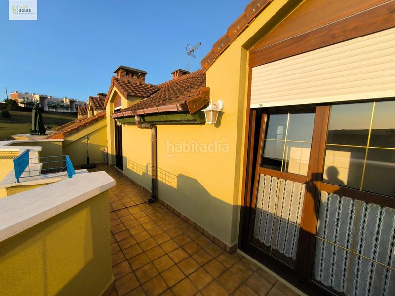 Foto b84e8adf-95aa-4514-a9c7-575e0dbf0a98. Alquiler piso magnifico piso de dos habitaciones junto a la playa, garaje y trastero en Mogro. en Miengo