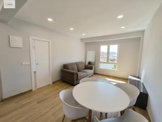 Location Appartement à General Dávila. Estupenda vivienda reformada de tres habitaciones en el centro d