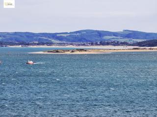 Appartamento  Calle de antonio lópez. Impresionate vivienda frente a la bahia de santander