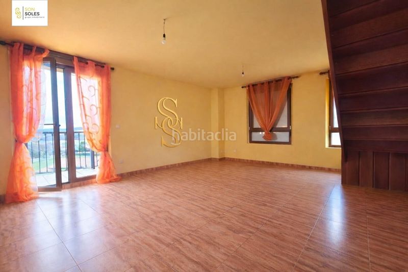 Foto 5f82ddba-2118-4b12-9fe4-7e3db8d84f63. Duplex con riscaldamento parcheggio in Reocín