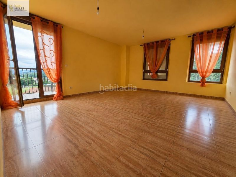 Foto e28c3a78-46f7-4735-a7a6-4e11370fa200. Duplex con riscaldamento parcheggio in Reocín