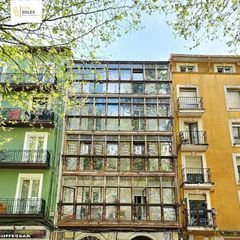 Etagenwohnung in Numancia - San Fernando. Estupendo piso en la calle vargas con portal y ascensor nuevos