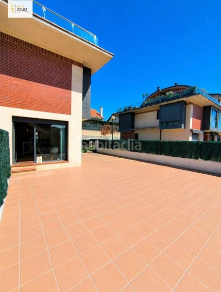 Foto 9f02f8a2-c2a4-48ca-9413-6ce66a162985. Tríplex amb calefacció aparcament piscina a Soto de la Marina Santa Cruz de Bezana