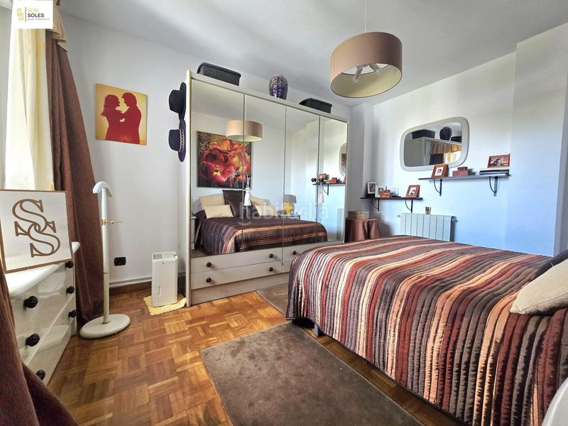 Foto a04cccc6-7631-4bfc-956b-2996a0a53ac3. Flat with heating parking in Los Castros Santander