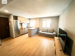 Alquiler Piso en Cuatro Caminos. Maravillosa vivienda reformada de 2 habitaciones junto al hospit