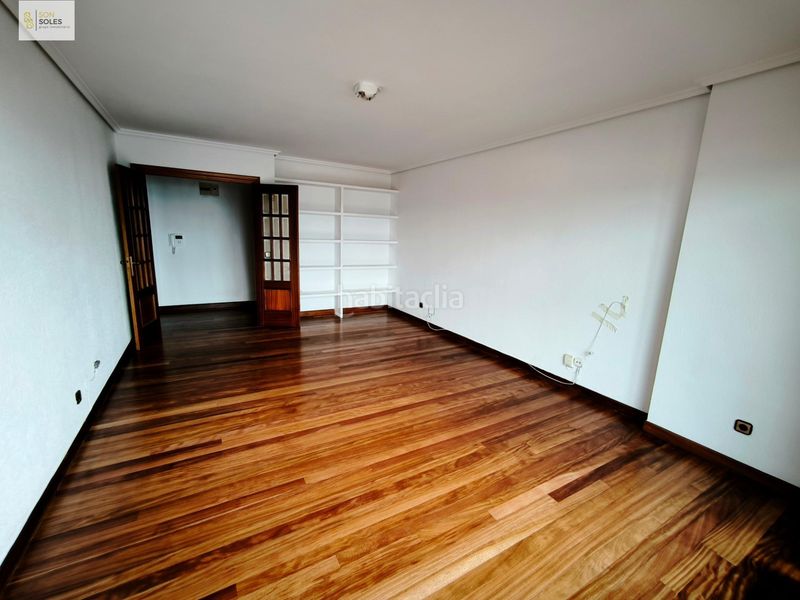 Foto e2d48d1e-fac8-48fc-ae49-ac55d7cc164e. Lloguer pis amb calefacció aparcament a Valdenoja Santander