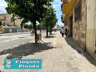 Local commercial  Carrer carrer rierany dels frares. Local comercial a 50m de la playa en calella