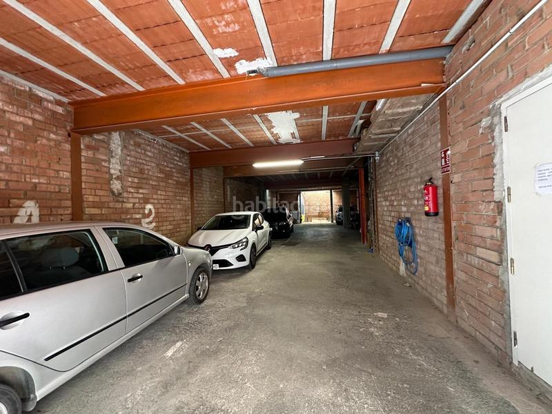 Foto e6869da6-42b1-4d85-a2b6-ed17adfb4b95. Local comercial local en el centro en Centre Pineda de Mar