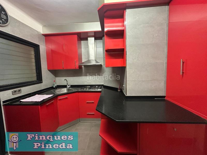 Foto d8ab3fc6-3285-4d41-a8a8-7ed246ae3dc3. Appartamento in Centre Pineda de Mar