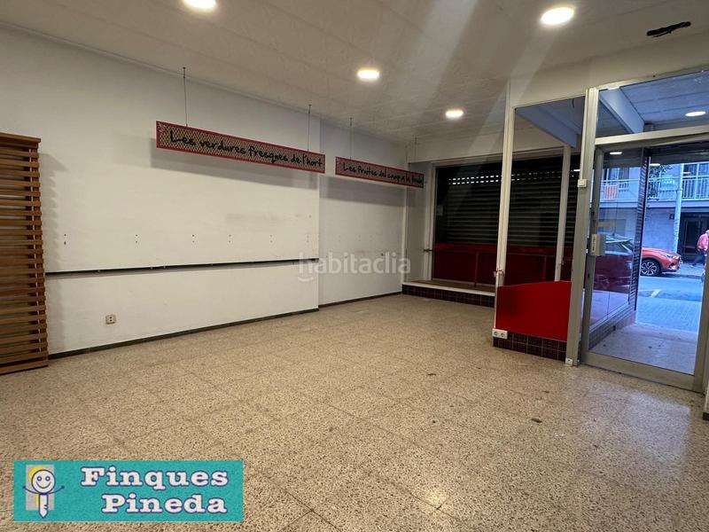 Foto f30f43a4-c52b-4b2f-9b45-de1a7b44ea59. Alquiler local comercial local de 125m2 en el centro en Pineda de Mar