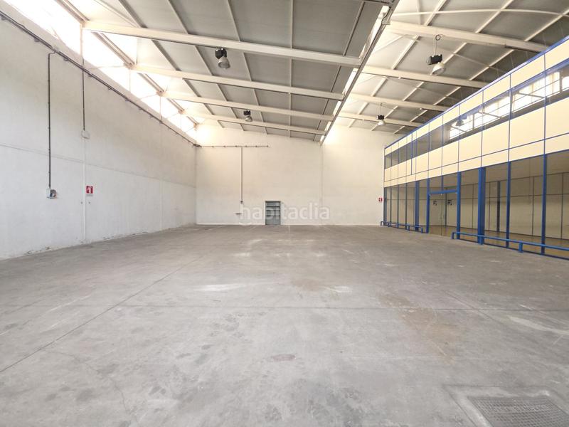 Foto fb2dcca6-5fe2-4e26-9f7d-281981566ca4. Alquiler nave industrial  en alquiler en polígono iruregaina, 4 dormitorios. en Berrioplano