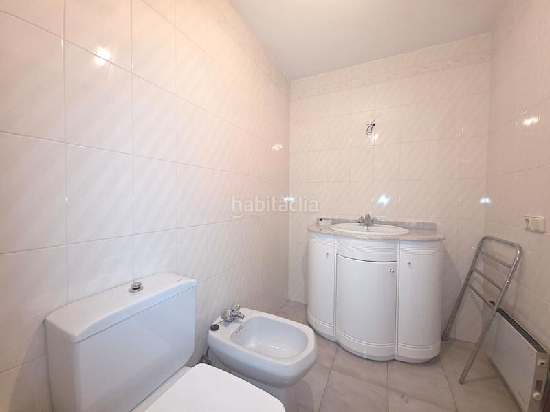 Foto 2ce07274-adb2-4b95-bb09-12f20aee185b. Piso  en venta en azpilagaña, 3 dormitorios. en Pamplona / Iruña