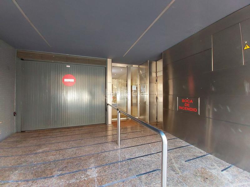 Foto d69241a3-cd99-46f7-bb1d-ed394734e548. Miete büro mit heizung in Segundo Ensanche Pamplona / Iruña