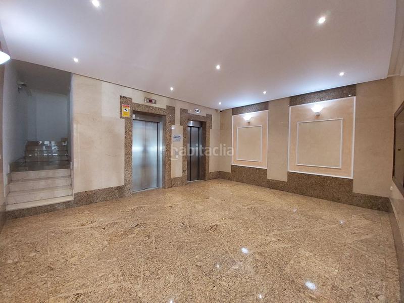 Foto 1c733704-3fd1-48bf-955e-676f68663bd6. Rent office space with heating in Segundo Ensanche Pamplona / Iruña