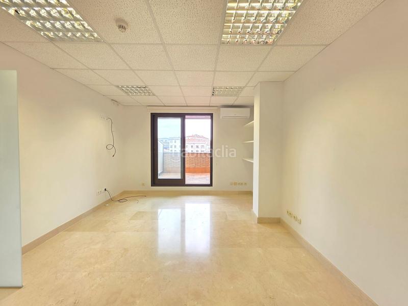 Foto 3132af78-05c7-4d0c-8a09-5b88f447028f. Rent office space with heating in Segundo Ensanche Pamplona / Iruña