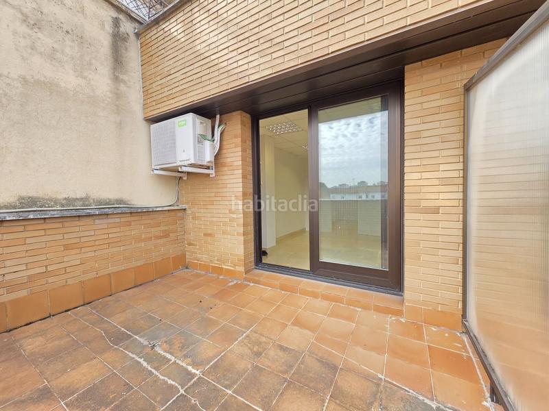 Foto 5227268b-ce06-46b4-b8f3-7dcc85ef6c1f. Rent office space with heating in Segundo Ensanche Pamplona / Iruña