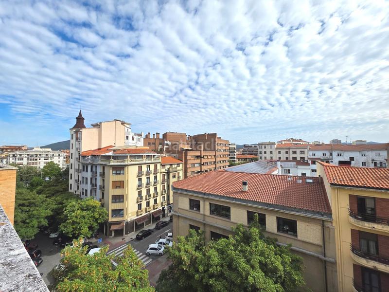 Foto 68e7dbc2-02af-4696-9ea4-209d0aa746a6. Rent office space with heating in Segundo Ensanche Pamplona / Iruña