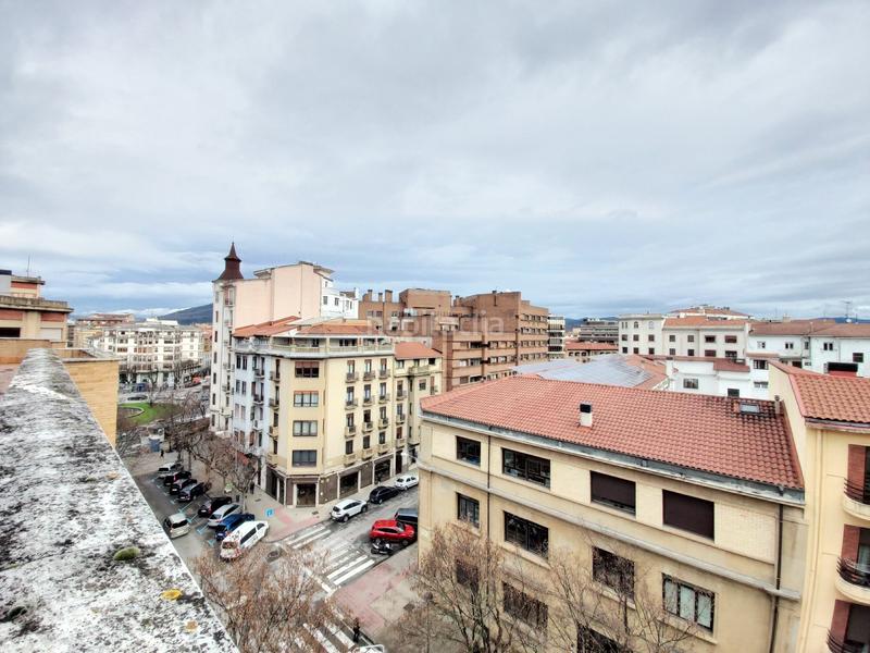 Foto fe6dae84-35f8-4e69-9024-8944aec1bc97. Rent office space with heating in Segundo Ensanche Pamplona / Iruña