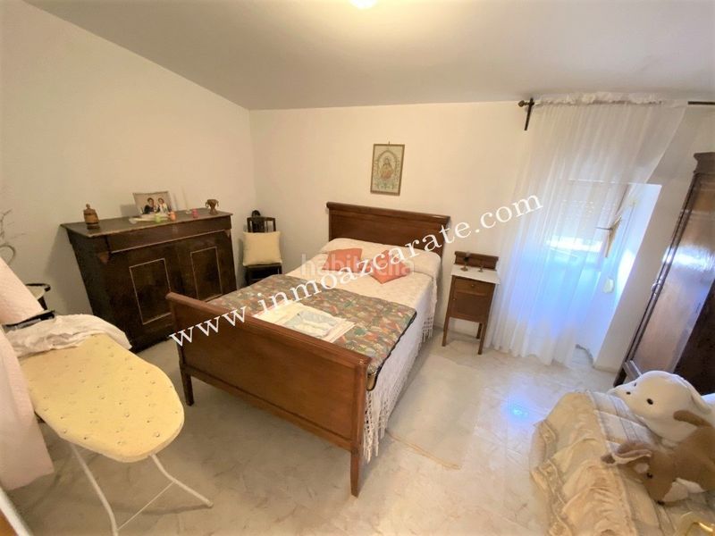 Foto f729ed84-23ff-4700-80c1-b262c7d0c6f5. Casa  con parcela en Aberin