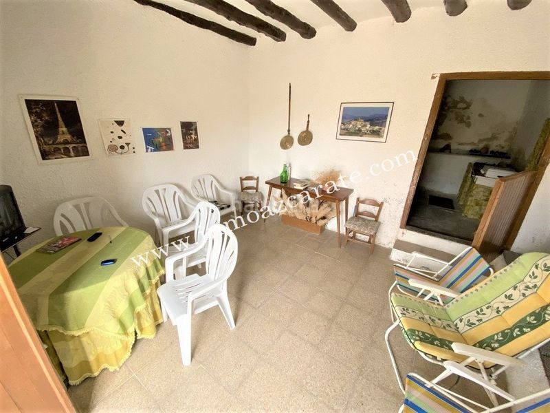 Foto f7f385aa-ff6c-44d6-92f9-c64355fa1a4d. Casa  con parcela en Aberin