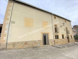 House in Aberin. Casa con parcela en aberin