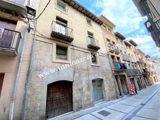 Casa a Estella / Lizarra. Casa completa en estella
