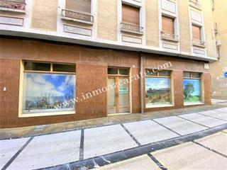 Local Comercial a Estella / Lizarra. Local en estella