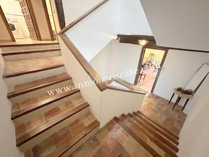 Foto eabceb60-74d4-441d-a884-bd6f0d9383a1. Casa amb calefacció a Yerri