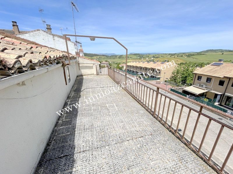 Foto 636e78c9-235e-457b-b08e-a47587f888b1. Casa amb aparcament a Oteiza