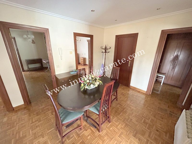 Foto d728084d-fbd2-4464-8c62-d40a13757e9d. Casa amb aparcament a Oteiza