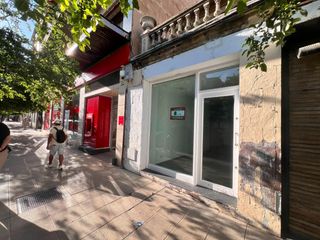 Lloguer Local Comercial a Estella / Lizarra. Local comercial en estella