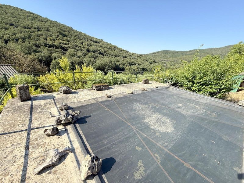 Foto 97c493fa-9361-4232-8557-c329f4e5fad2. Masia amb piscina a Yerri